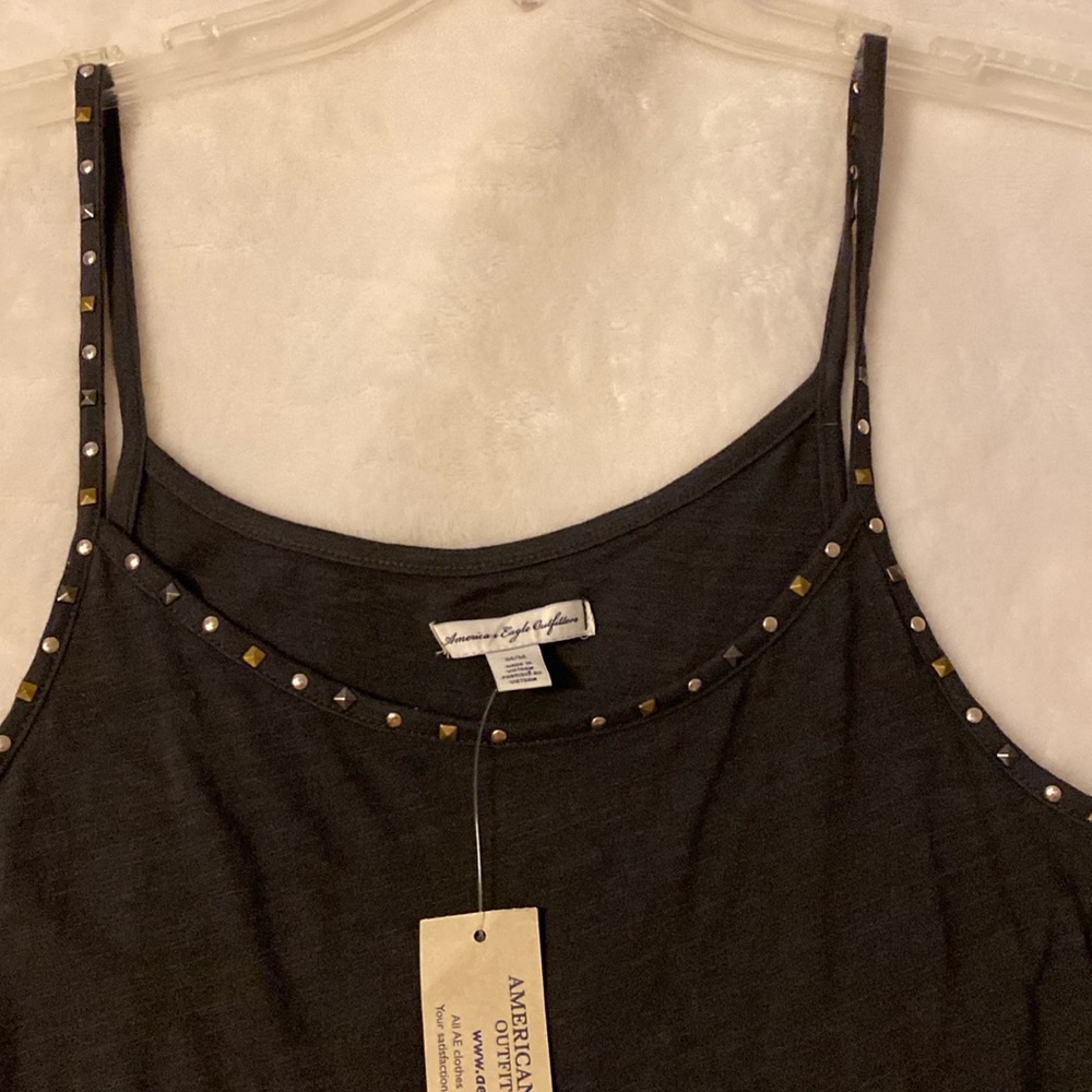 AE top. Charcoal Grey. Size Medium